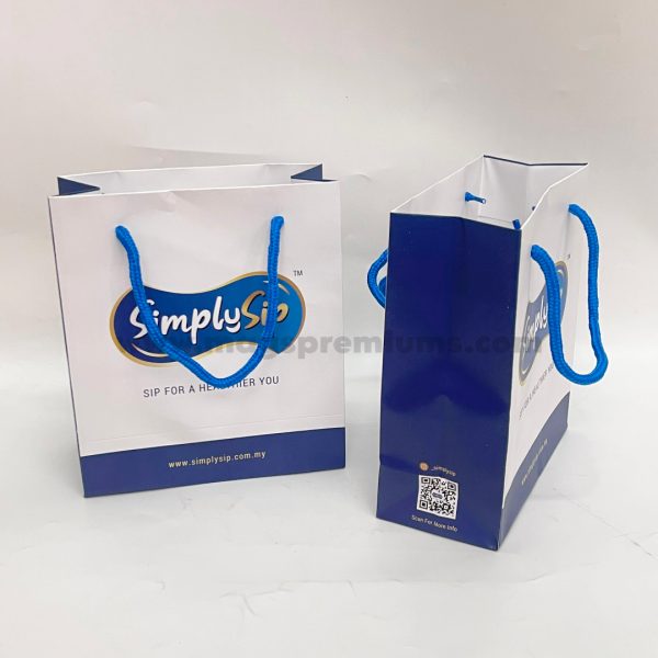 Tingkatkan penjenamaan anda dengan paper bag murah dengan cetakan logo sesuai untuk majlis korporat dan perniagaan hubungi kami hari ini untuk tempahan