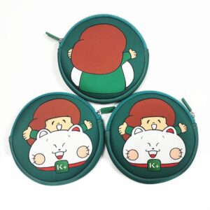 Small-neoprene-pouches